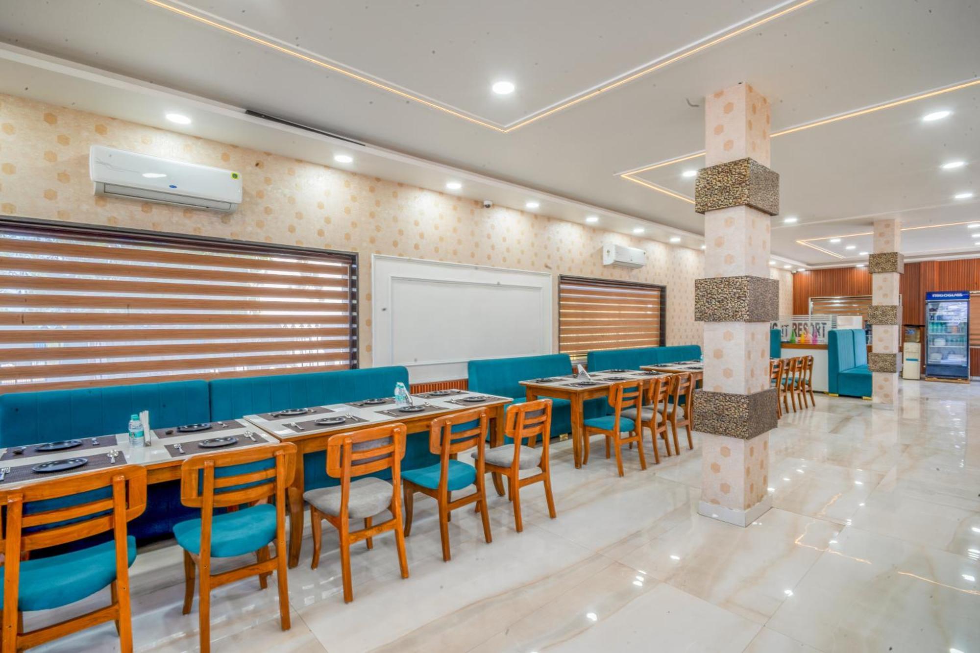 Royal Delight Resort Madina Buitenkant foto